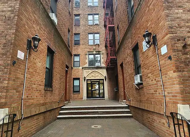 Property at 4342 45th St, Sunnyside, NY, 11104, 1 bed, 1 bath, [object Object]