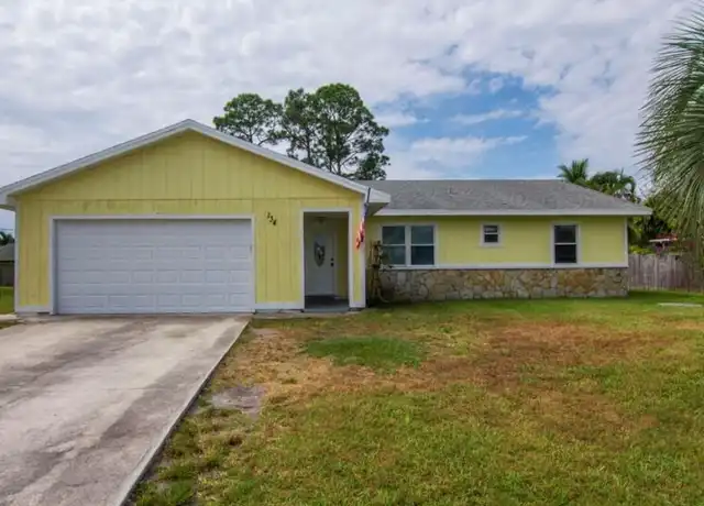 Property at 134 SE Whitmore Dr, Port Saint Lucie, FL, 34984, 2 beds, 1 bath, [object Object]