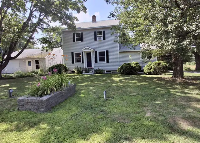 Property at 574 Main St #100, Damariscotta, ME, 04543, 2 beds, 1 bath, [object Object]
