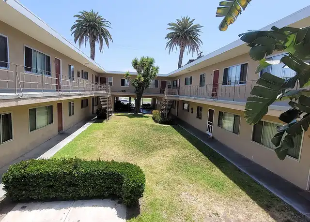 Property at 14517 S Vermont Ave, Gardena, CA, 90247, 1 bed, 1 bath, [object Object]