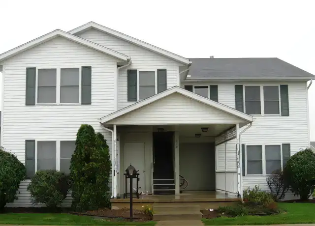 Property at 210 Stonewall Ct Apt 4, Nappanee, IN, 46550, 2 beds, 1 bath, [object Object]