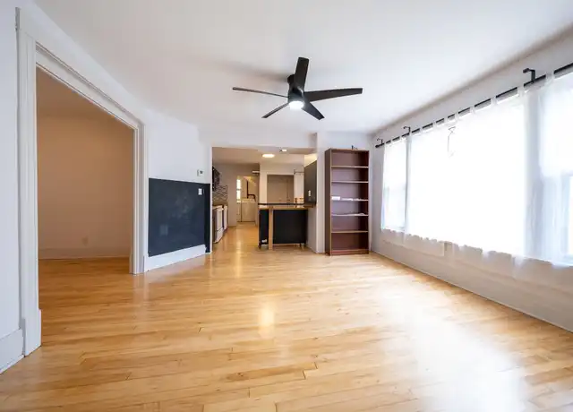 Property at 918 E 17th St Unit 2, Minneapolis, MN, 55404, 3 beds, 2 baths, [object Object]