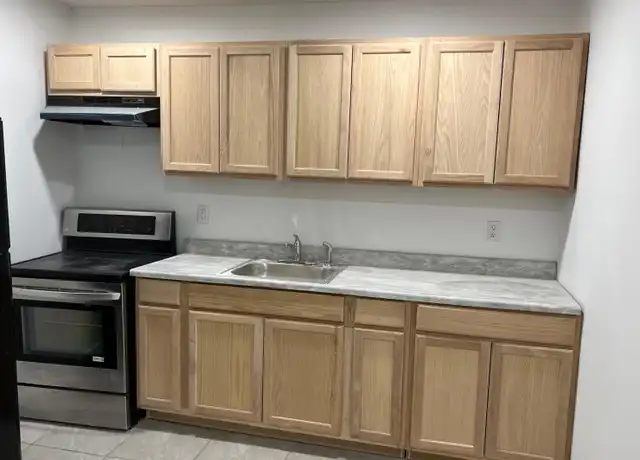 Property at 136 E Mahanoy St Unit 3, Mahanoy City, PA, 17948, 2 beds, 1 bath, [object Object]