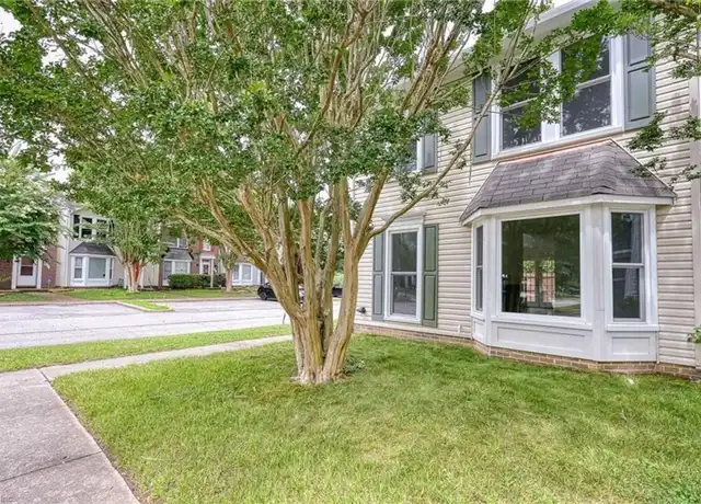 Property at 510 Arabian Cir, Yorktown, VA, 23693, 3 beds, 2 baths, [object Object]