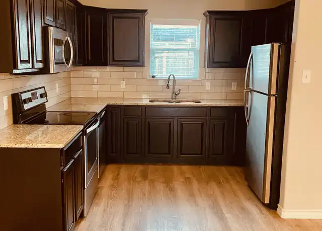 Property at 6508 21st St Unit B, Lubbock, TX, 79407, 2 beds, 2 baths, [object Object]