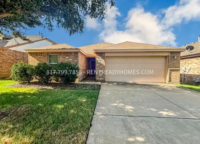 Property at 617 Stirrup Bar Dr, Fort Worth, TX, 76179, 3 beds, 2 baths, [object Object]