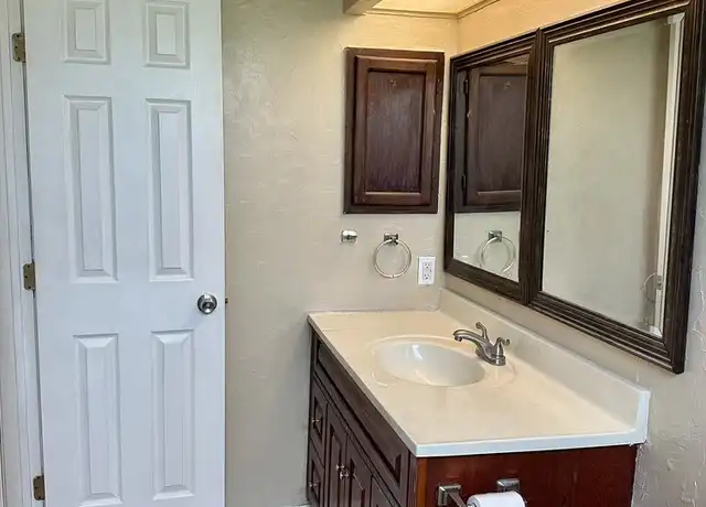 Property at 10533 Starcrest Dr, San Antonio, TX, 78217, 2 beds, 1 bath, [object Object]