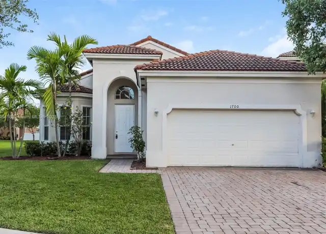 Property at 1700 NE 37th Pl, Homestead, FL, 33033, 4 beds, 2 baths, [object Object]