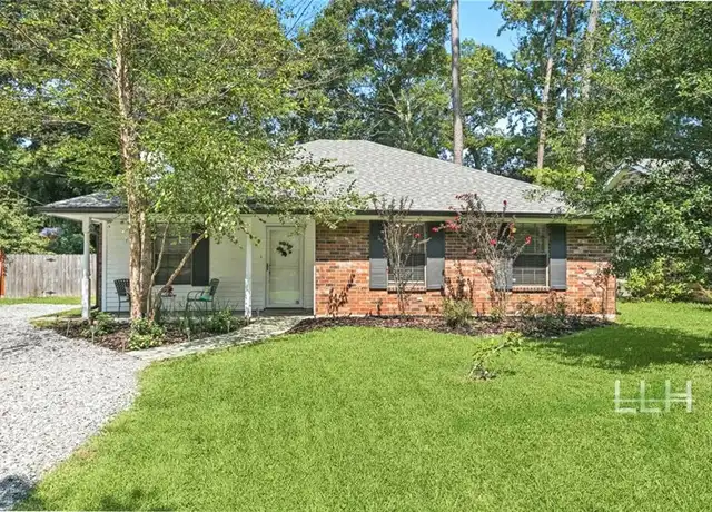 Property at 310 Goldenwood St, Mandeville, LA, 70448, 3 beds, 2 baths, [object Object]