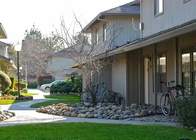 Property at Sequoia Apartments - 2255 Sycamore Ln, Davis, CA, 95616, 2 beds, 1.5 baths, [object Object]