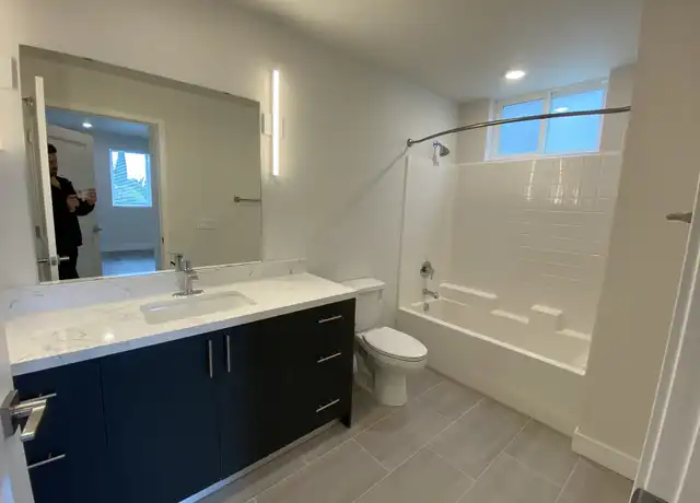 Property at 12555 Vanowen St Unit 401, North Hollywood, CA, 91605, 2 beds, 2 baths, [object Object]