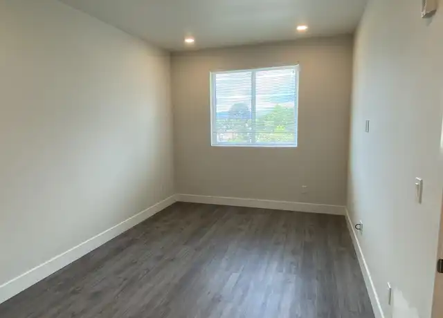 Property at 12555 Vanowen St Unit 401, North Hollywood, CA, 91605, 2 beds, 2 baths, [object Object]