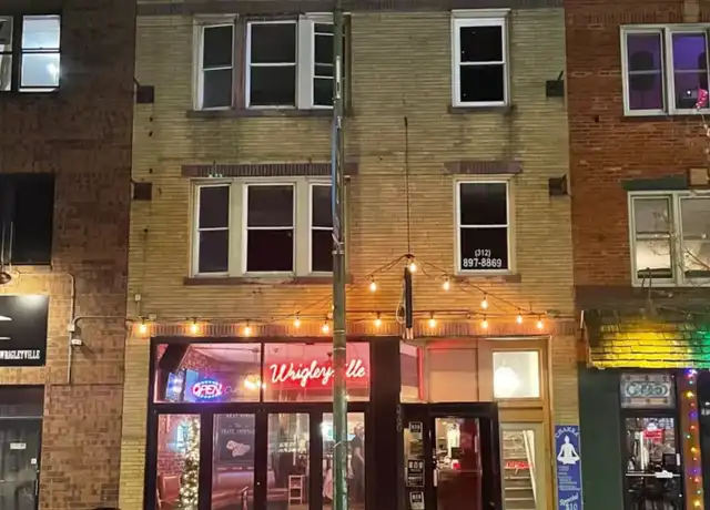 Property at 3720 N Clark St, Chicago, IL, 60613, 3 beds, 1 bath, [object Object]
