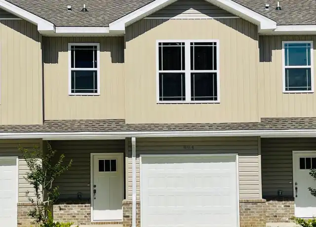 Property at 814 Carlton St, Crestview, FL, 32539, 3 beds, 2.5 baths, [object Object]