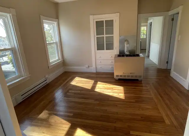 Property at 44 E Main St Apt 3, Brockton, MA, 02301, 3 beds, 1 bath, [object Object]