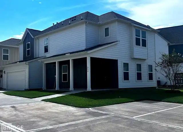 Property at 350 Huisache St, Lake Jackson, TX, 77566, 4 beds, 3.5 baths, [object Object]