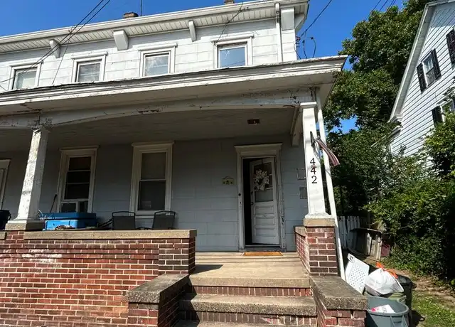 Property at 438 Washington St Unit 1, Morrisville, PA, 19067, 1 bed, 1 bath, [object Object]