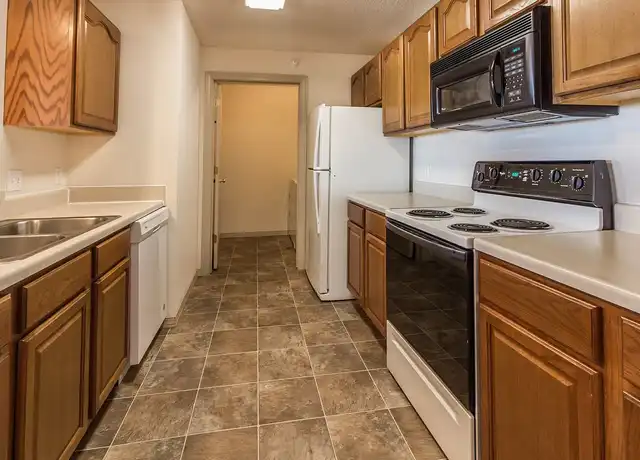 Property at STERLING GREEN - 300 Dakota Dunes Blvd, North Sioux City, SD, 57049, 1-3 bed, 1-2 bath, [object Object]