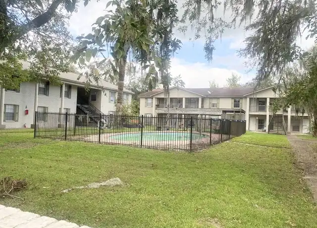 Property at 500 Willow Dr Unit A8, Lake Jackson, TX, 77566, 2 beds, 2 baths, [object Object]
