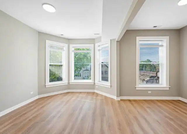 Property at 1754 W School St, Chicago, IL, 60657, 2 beds, 1 bath, [object Object]
