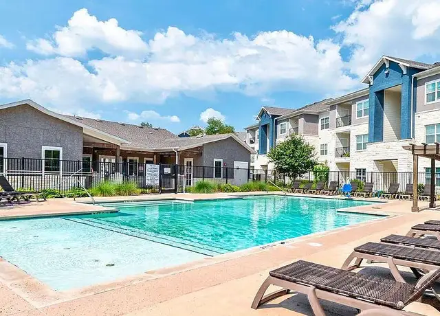 Photo of 4121 Williams Dr, Georgetown, TX 78628