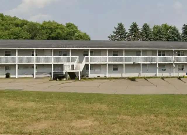 Property at 720 N 2nd Ave #03, Edgar, WI, 54426, 2 beds, 1 bath, [object Object]