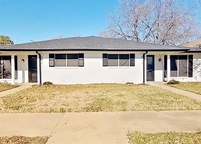 Property at 821 W Woodard St, Denison, TX, 75020, 2 beds, 2 baths, [object Object]