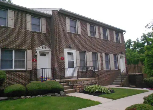 Property at 1285 Colonial Rd Unit 20, Harrisburg, PA, 17112, 2 beds, 1.5 baths, [object Object]