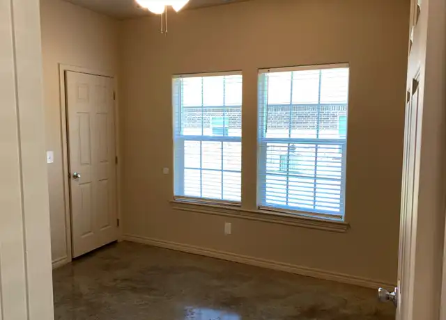Property at 2306 Paul Ave, Lufkin, TX, 75901, 3 beds, 2 baths, [object Object]