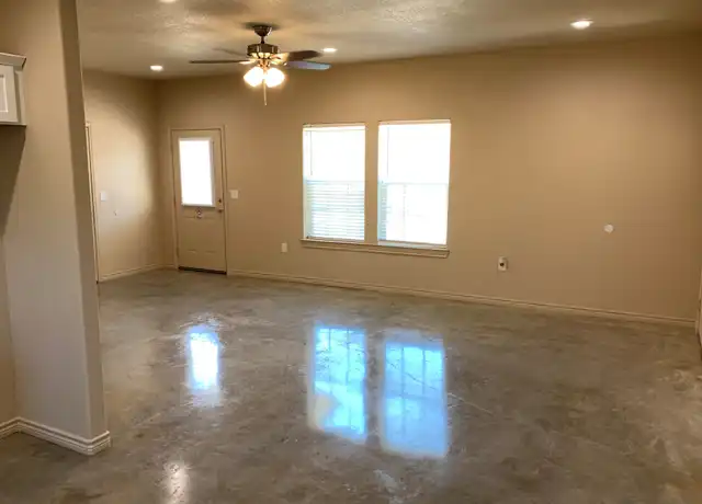 Property at 2306 Paul Ave, Lufkin, TX, 75901, 3 beds, 2 baths, [object Object]