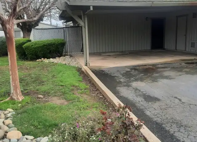 Property at 605 Queens Ave Unit 13, Yuba City, CA, 95991, 2 beds, 1 bath, [object Object]