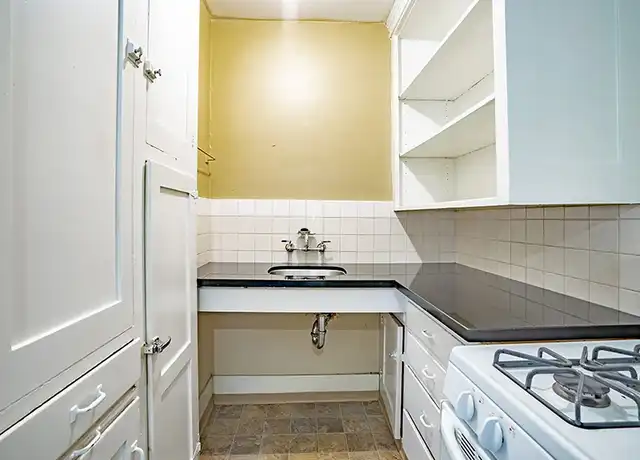 Property at Swansonia Apartments - 1017 E Harrison St, Seattle, WA, 98102, 0-2 beds, 1-2 bath, Contact for Price