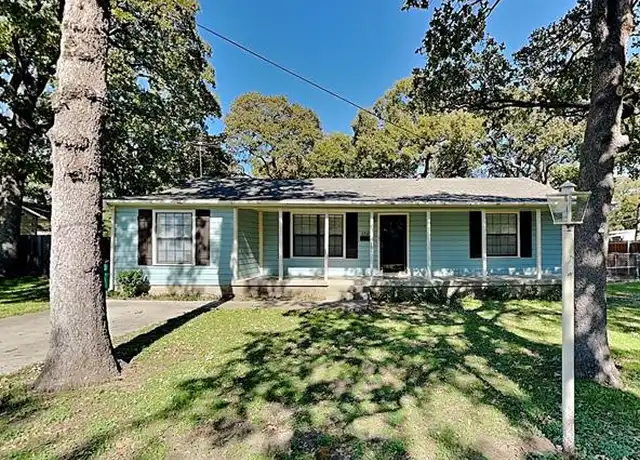 Property at 3925 Rusty Dell St, Haltom City, TX, 76111, 2 beds, 1 bath, [object Object]