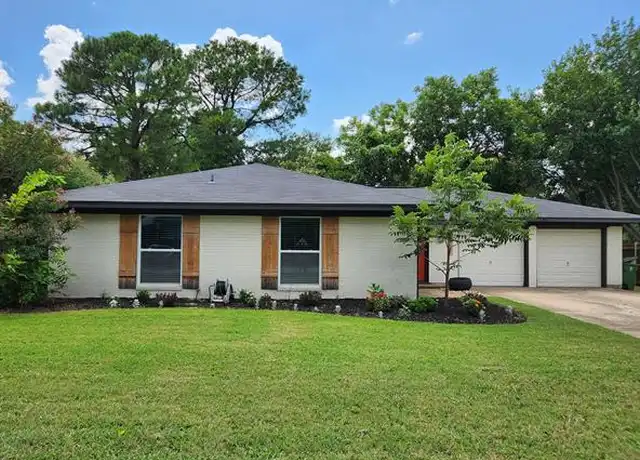 Property at 1607 Cimarron Trl, Grapevine, TX, 76051, 3 beds, 2 baths, [object Object]