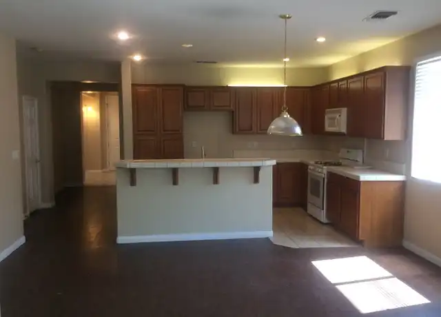 Property at 11405 Braemar Ln, Bakersfield, CA, 93312, 4 beds, 2 baths, [object Object]