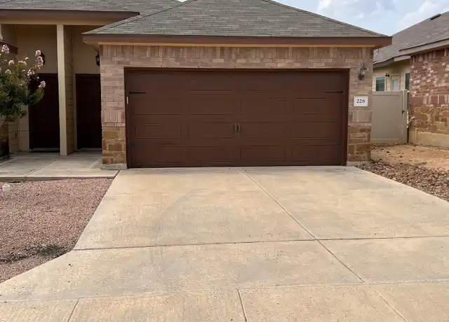 Property at 228 Ragsdale Way, New Braunfels, TX, 78130, 3 beds, 2 baths, [object Object]