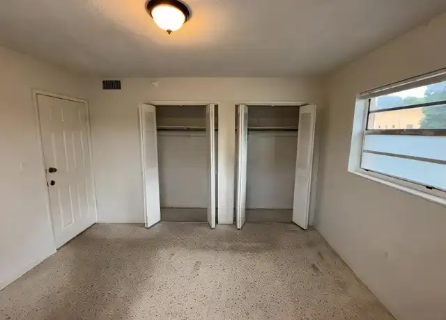 Property at 735 W 16th St, Hialeah, FL, 33010, 2 beds, 1 bath, [object Object]
