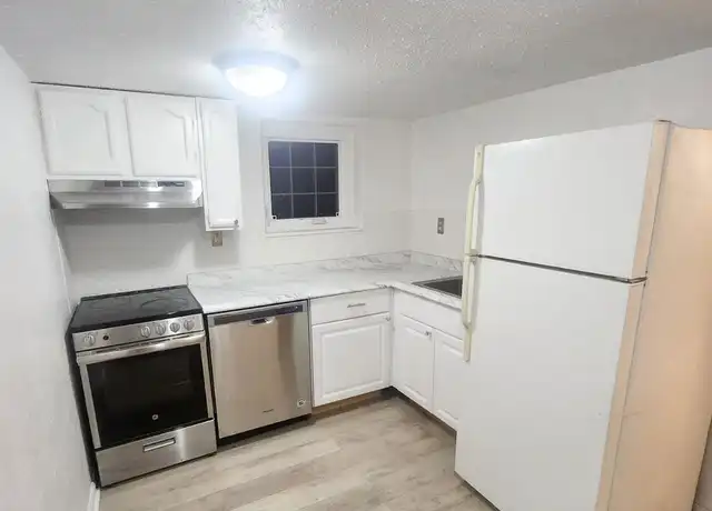 Property at 1406 14th Ave Unit B, Greeley, CO, 80631, 1 bed, 1 bath, [object Object]