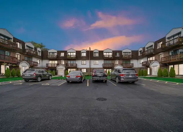 Property at 4206 Central Rd Unit 3C, Glenview, IL, 60025, 2 beds, 1.5 baths, [object Object]