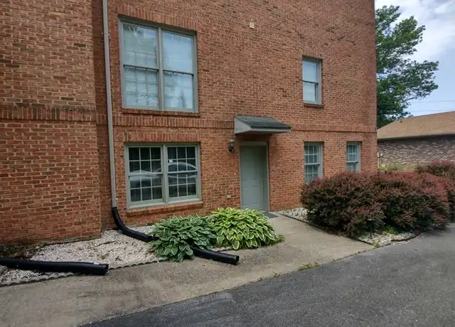 Property at 408 Elm Ln Unit 2, Johnson City, TN, 37604, 2 beds, 1 bath, [object Object]