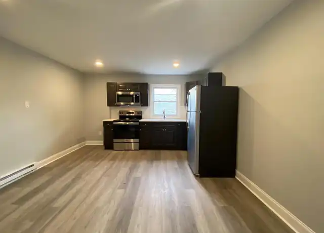Property at 21 E Price St Unit 2R, Philadelphia, PA, 19144, 1 bed, 1 bath, [object Object]