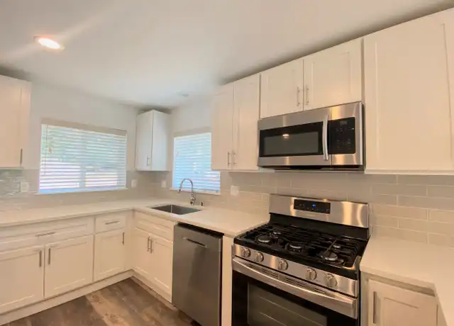 Property at 5201 64th St W, University Place, WA, 98467, 4 beds, 2.5 baths, [object Object]