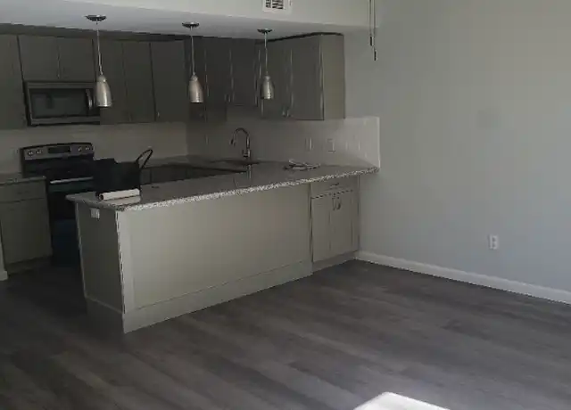 Property at 4985 Catalina Cir, Pensacola, FL, 32506, 3 beds, 2 baths, [object Object]