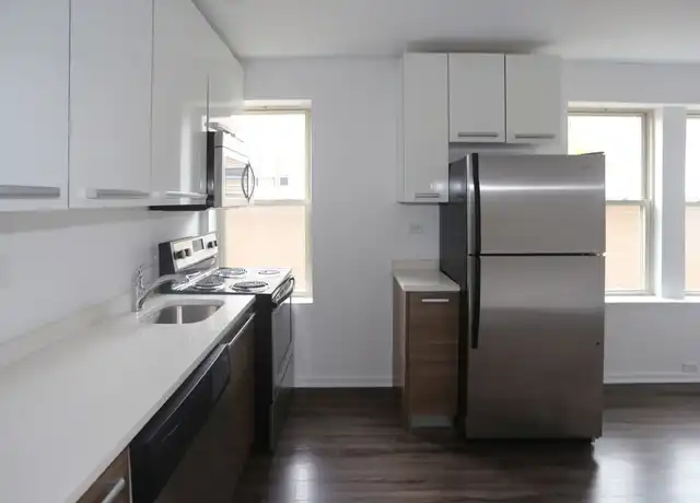 Property at 925 W Carmen Ave, Chicago, IL, 60640, 1 bed, 1 bath, [object Object]