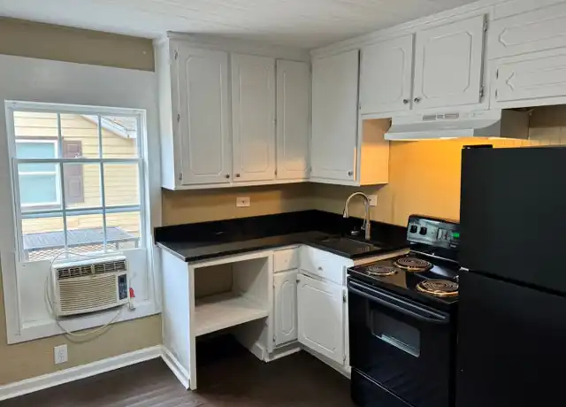 Property at 1118 Wright St, Griffin, GA, 30223, 2 beds, 1 bath, [object Object]
