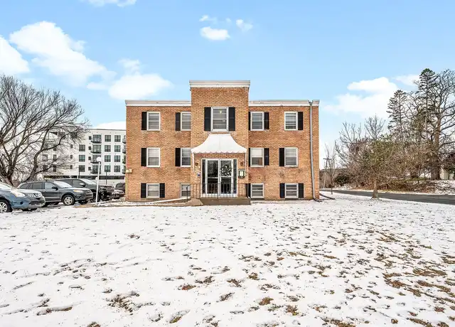 Property at Q2 Apartments - 4815 Cedar Lake Rd S, Minneapolis, MN, 55416, 1 bed, 1 bath, [object Object]