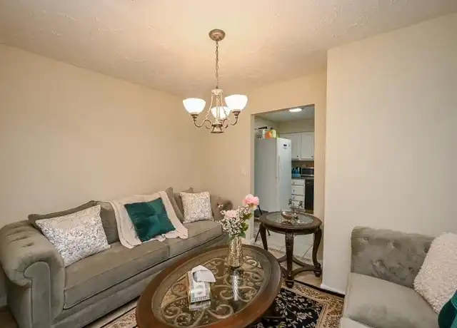 Property at 14306 Southline Rd, Sugar Land, TX, 77498, 3 beds, 2 baths, [object Object]