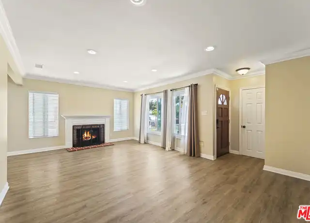 Property at 12938 Jefferson Ave, Hawthorne, CA, 90250, 3 beds, 2 baths, [object Object]