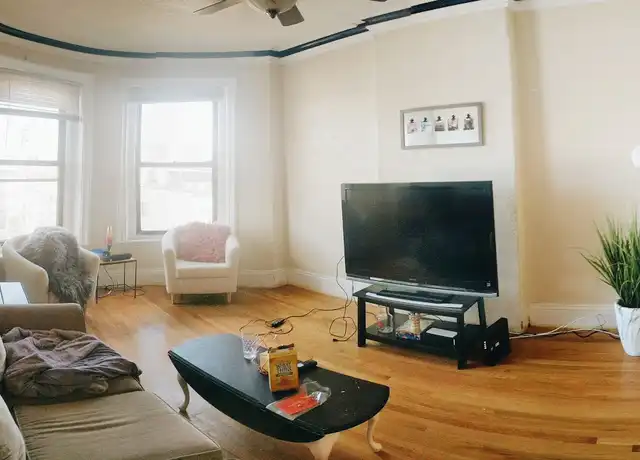 Property at 86 Hammond St #4, Boston, MA, 02120, 3 beds, 1 bath, [object Object]