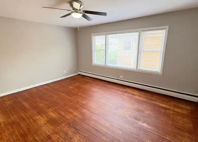 Property at 12841 Hoyne Ave Unit HW 41-6, Blue Island, IL, 60406, 2 beds, 1 bath, [object Object]
